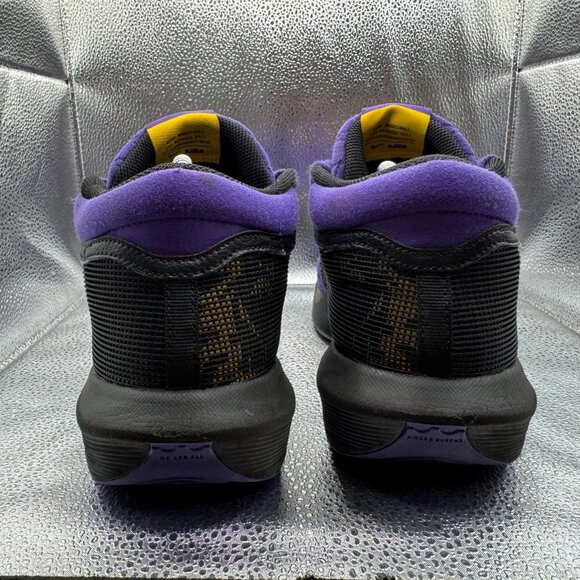 Size 9.5 Nike LeBron Witness 8 Lakers Purple Mens Basketball Shoes‎ FB2239-001 main image 9